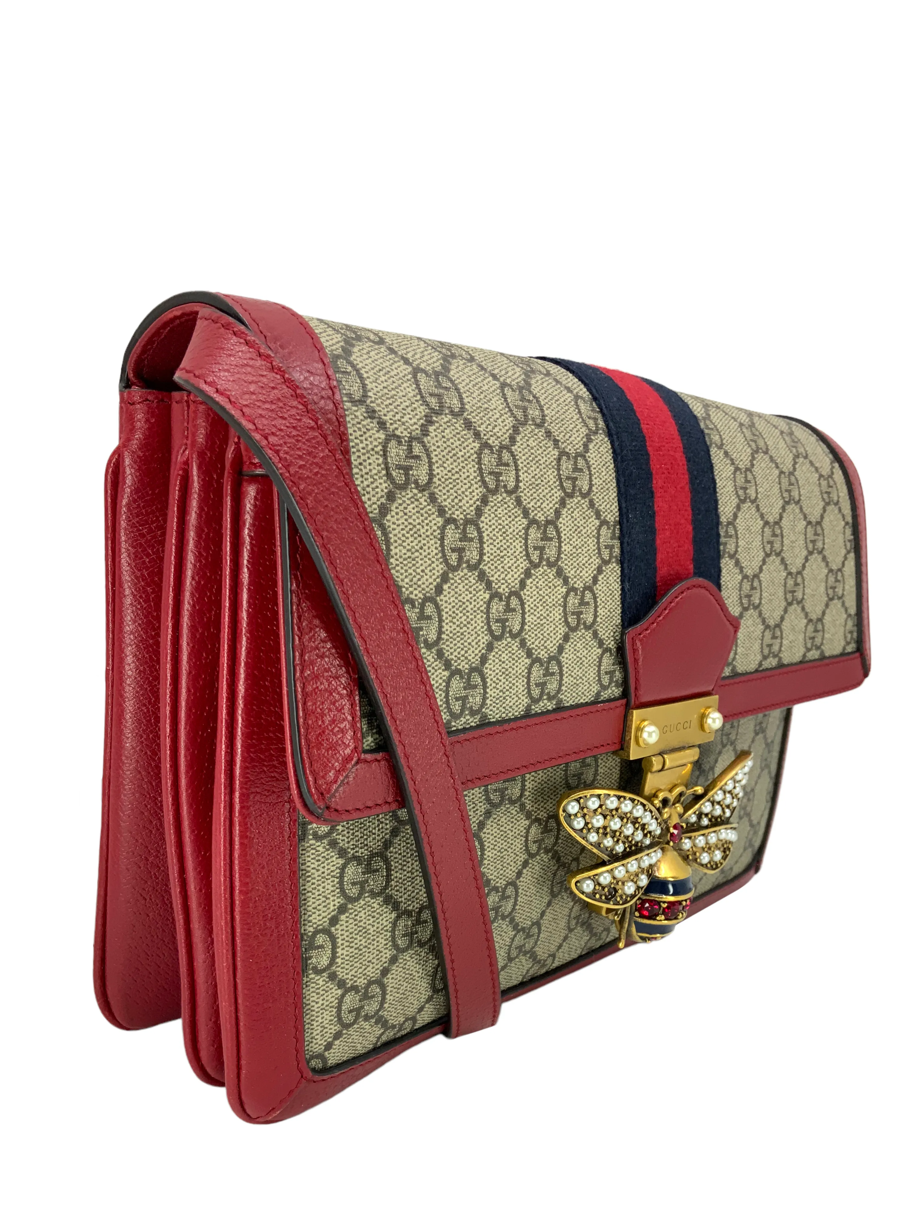 Premium GUCCI Queen Margaret Shoulder Bag in Elegant GG Supreme Canvas