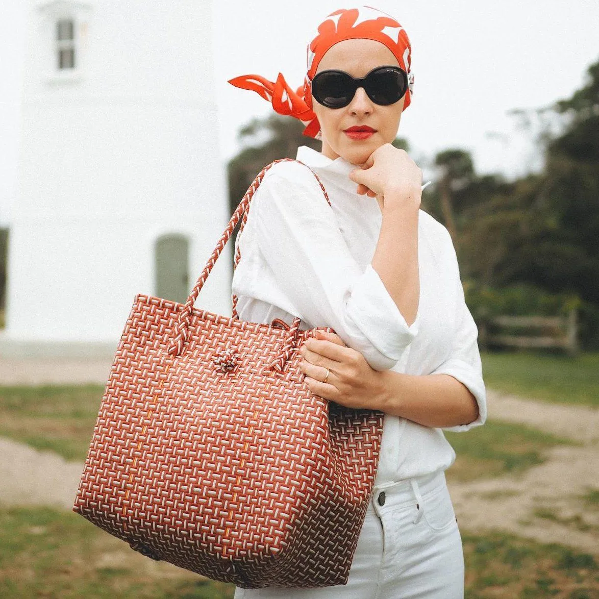 Toko Bazaar Woven Tote Bag - In Red & White